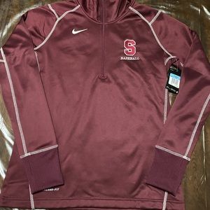 Nike sweater for women. used for basketball training. really beautiful color